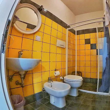 Holiday Rooms Guest house